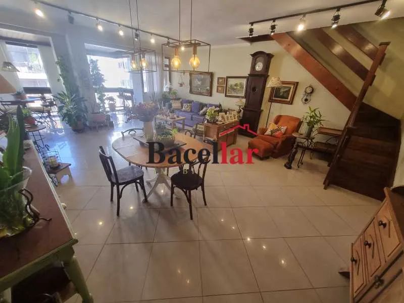 Apartamento - / Residencial / Tijuca - Foto 2