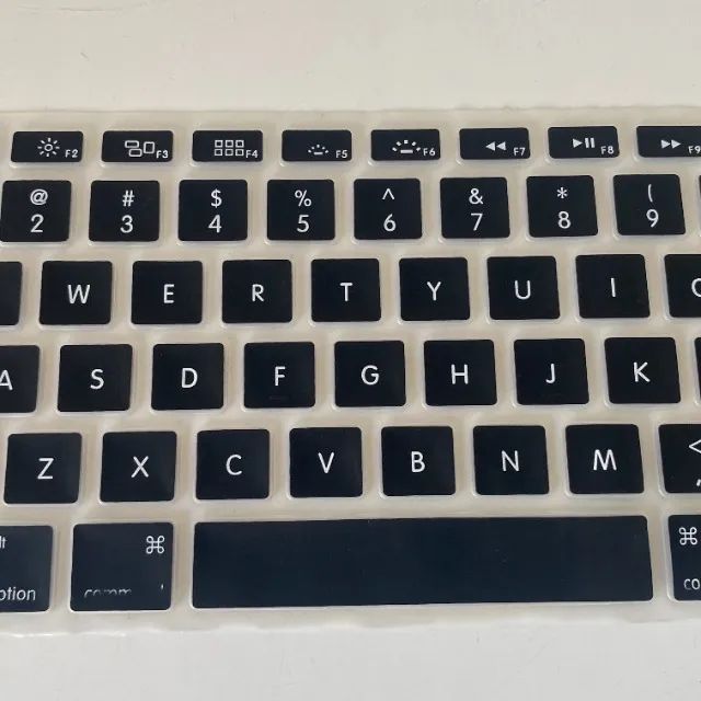 C101 Protetor de Silicone Black Para Teclado de Macbook Pro e Air 13 / 15 / 17 
