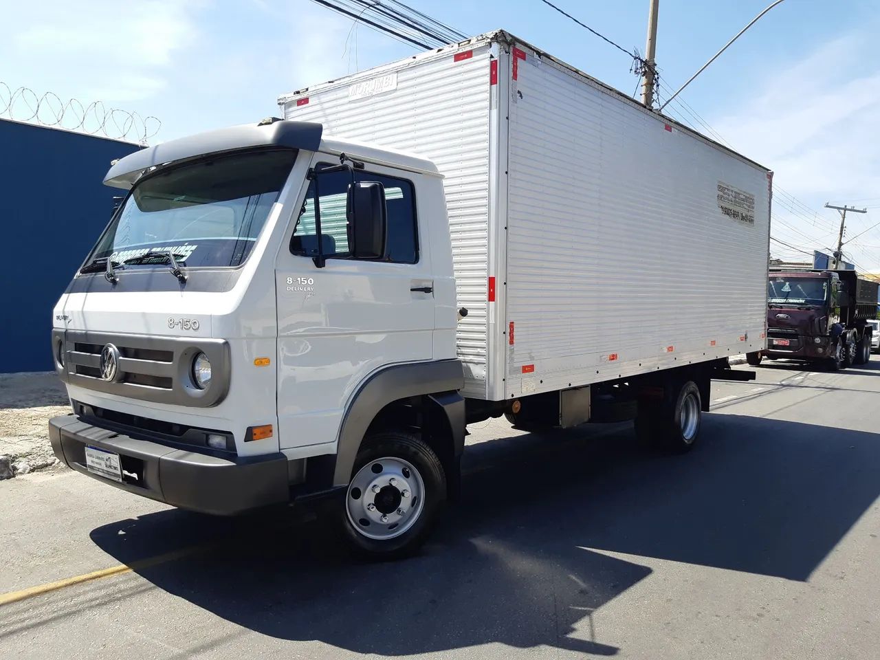 8-150 PLUS Baú de 6.20 - Foto 9