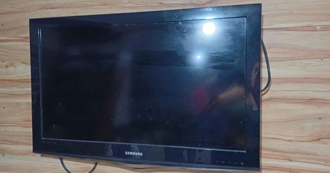 TV Samsung 32 polegadas peças  - Foto 3