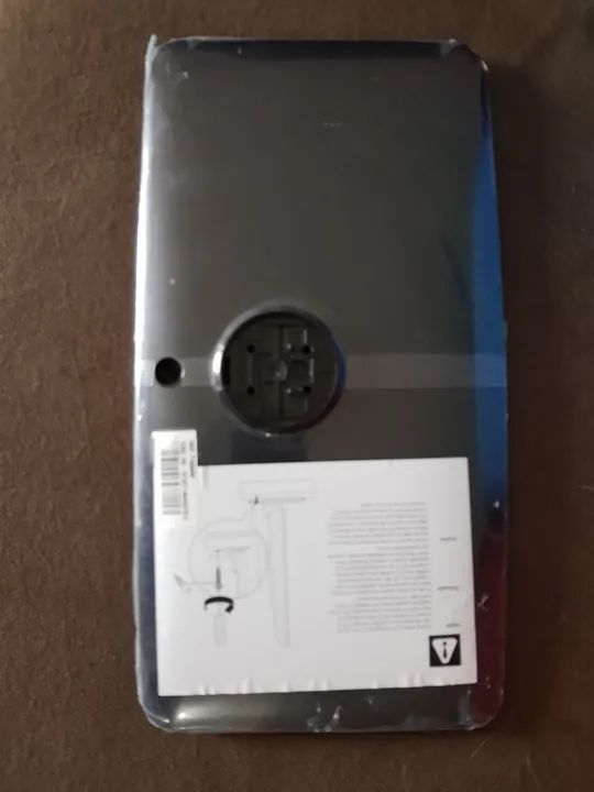 Vendo base e pés para tv.