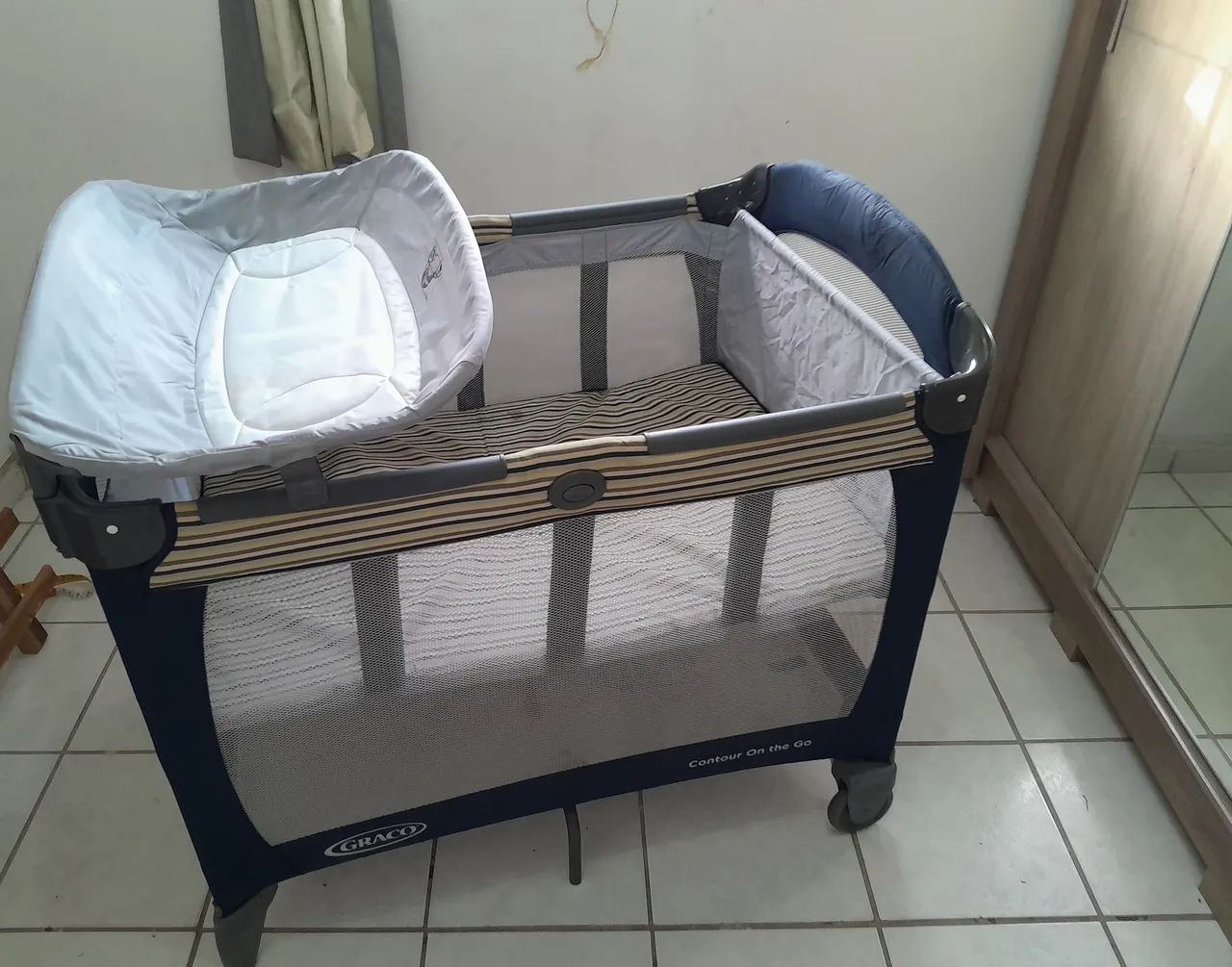 Berço infantil Cercado e Fraudario 