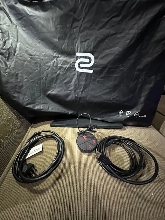 MONITOR GAMER BENQ 24 POL. LED 144HZ 1MS, XL2430 - Foto 6