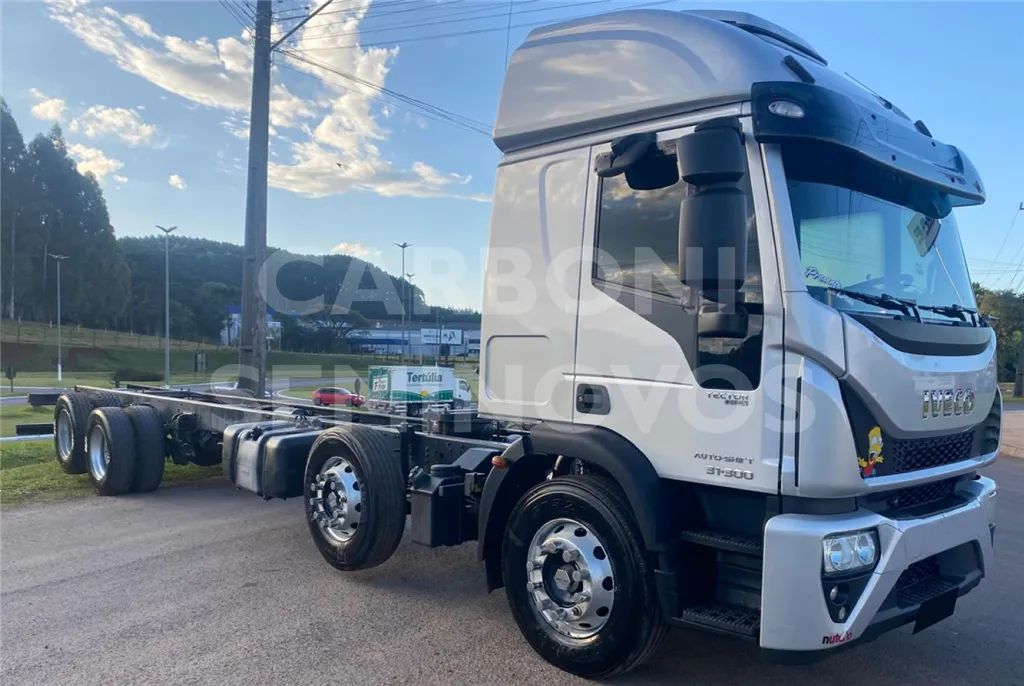 IVECO TECTOR 310E30 CE 2021/2022 - Foto 2