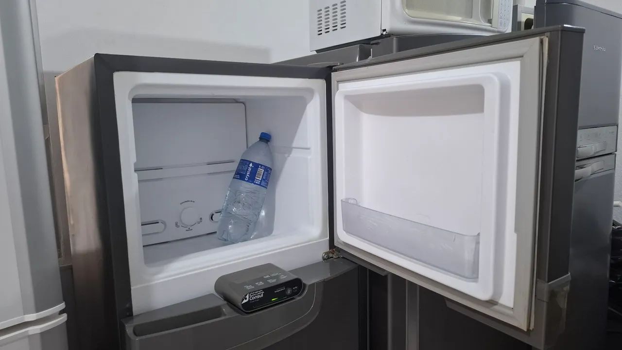 Geladeira Consul 278L prata  - Foto 2