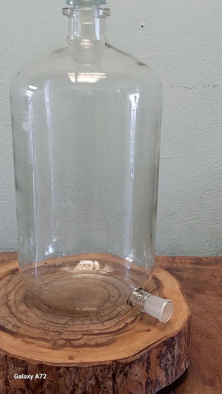 Frasco de Vidro Mariotte (Pirex) para Laboratório 9000 ML