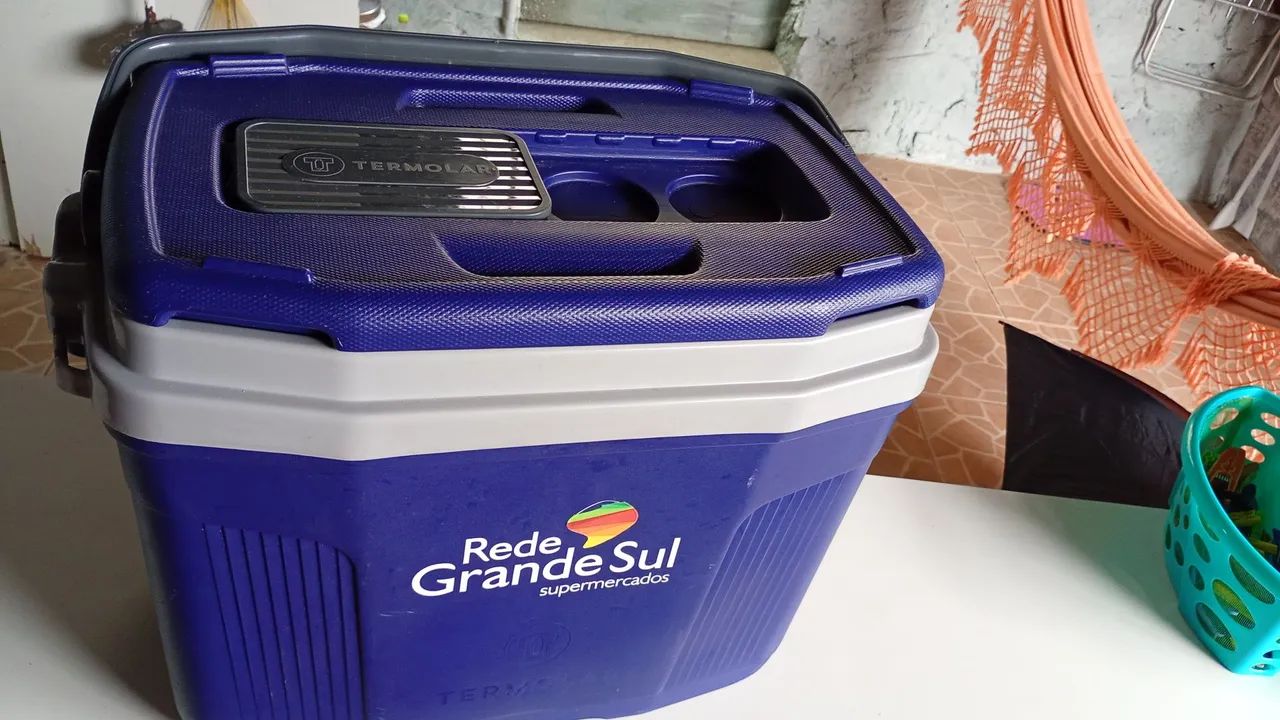 Cooler Novinho MOR 32lt c/abertura fácil 