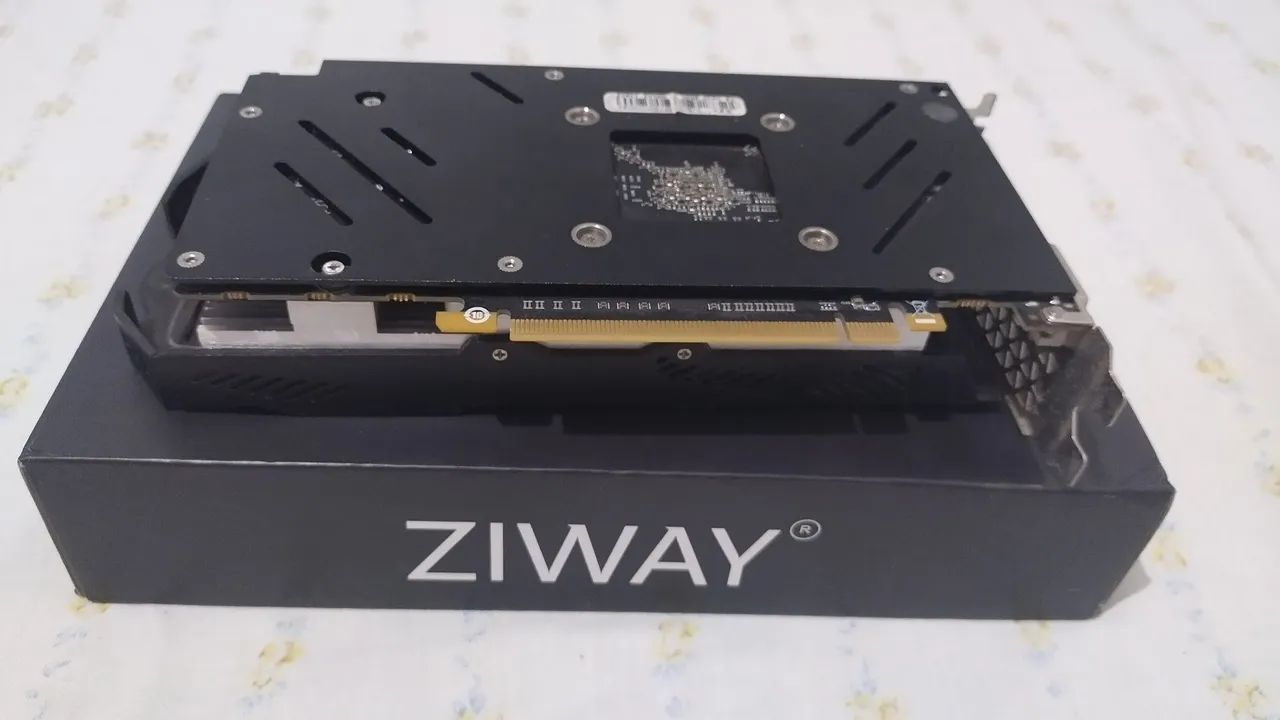 Placa de Vídeo Rx580 8gb - Foto 4