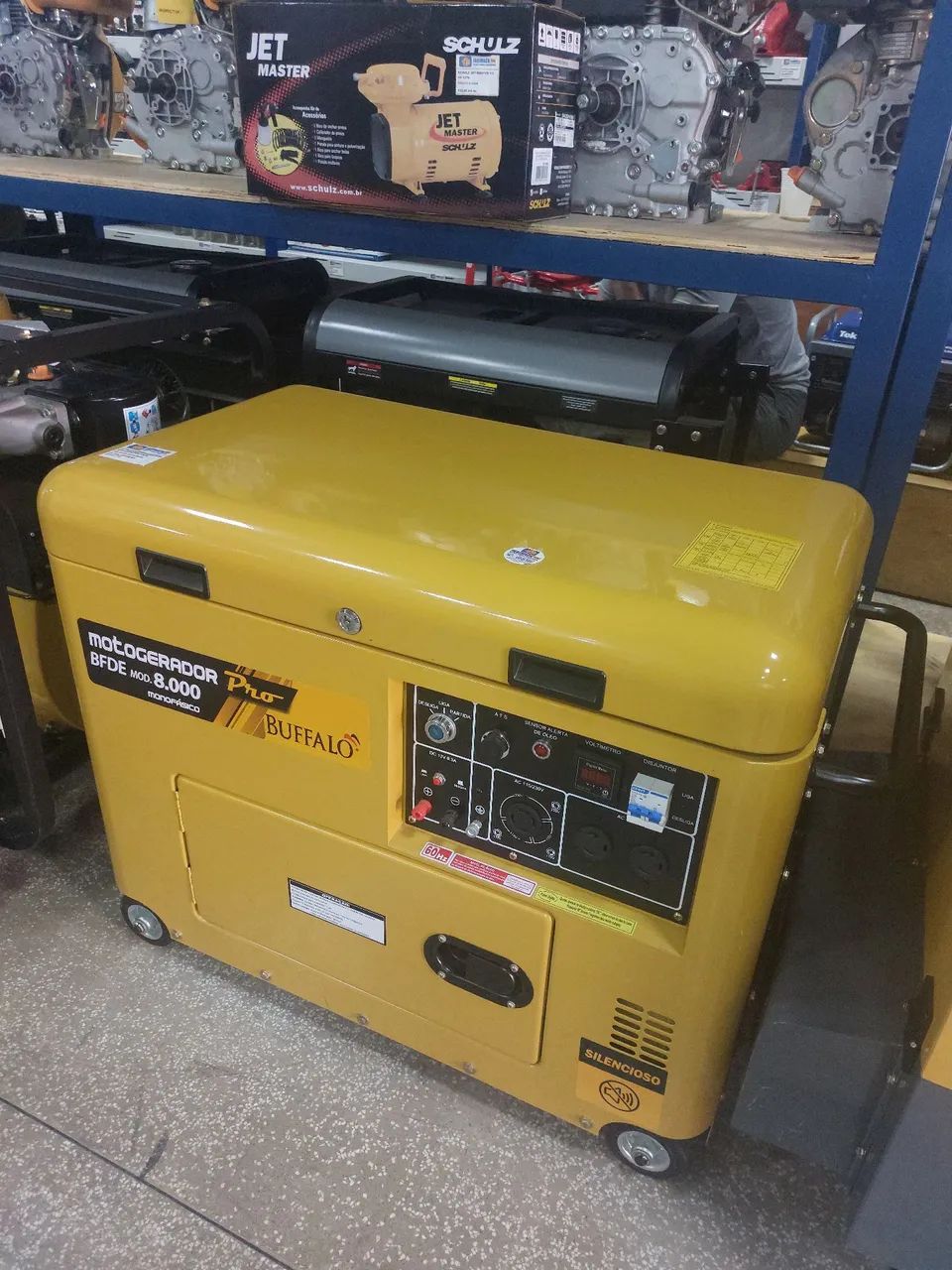 MOTOR GERADOR A DIESEL 8KVA MON 127/220V BFDE 8000 BUFFALO 