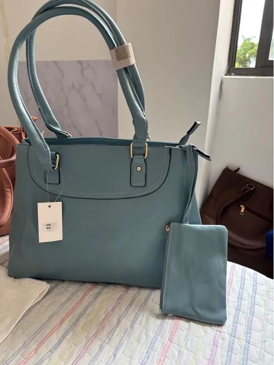 Bolsa Feminina Courinho nova 