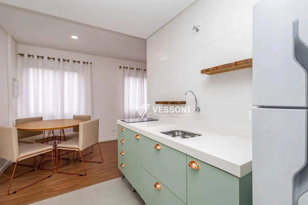 Apartamento com 01 dormitório para alugar, 32 m² por R$ 2.250/mês - Rebouças - Curitiba/PR