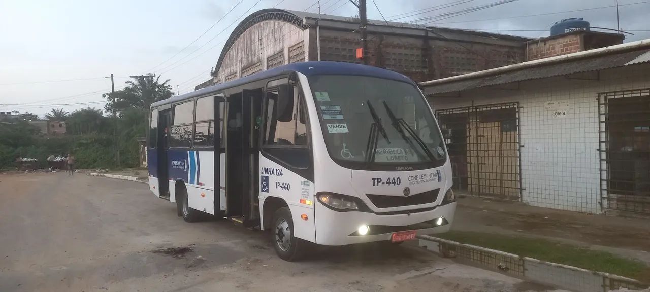 Micro ônibus ibrava motor mwm serie 12,  ano 2010 - Foto 8