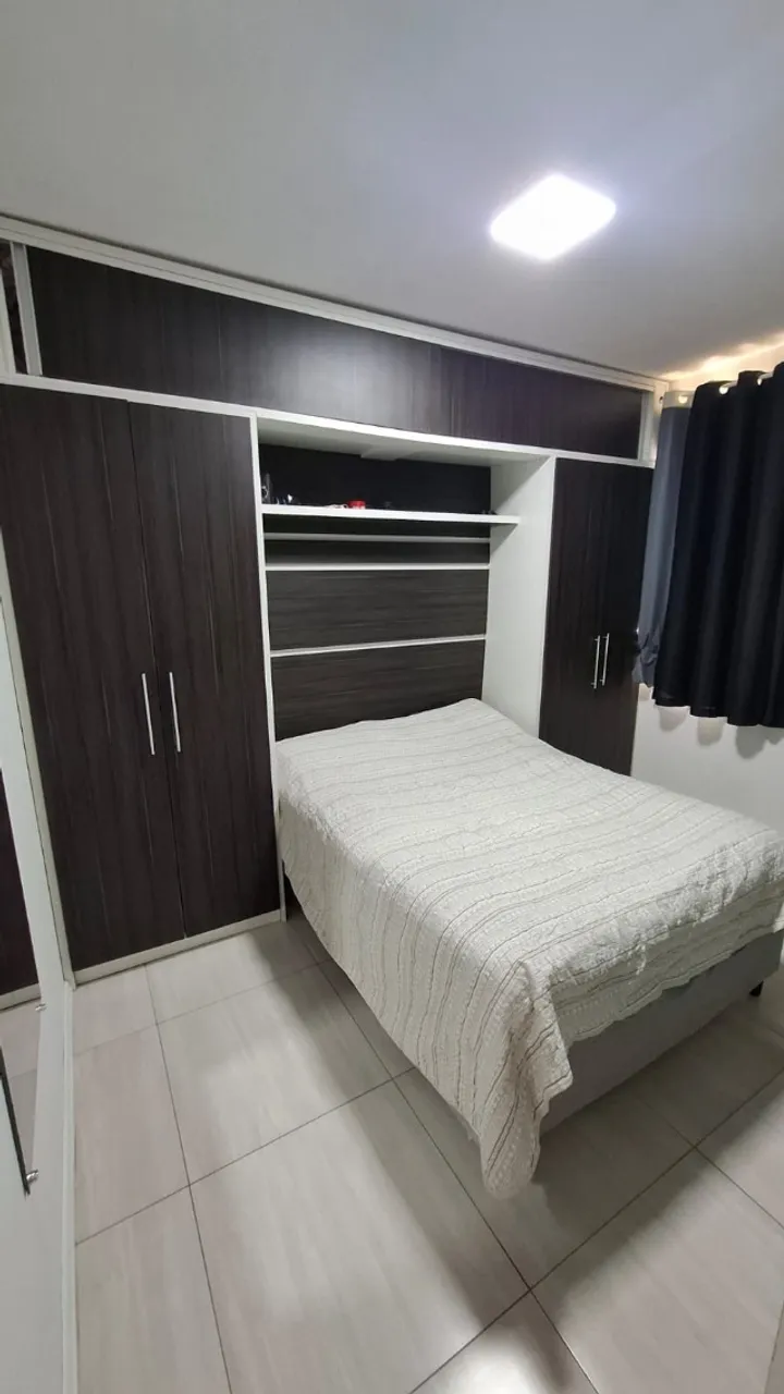 Alugo apartamento Mobiliado. leia todo o anúncio.