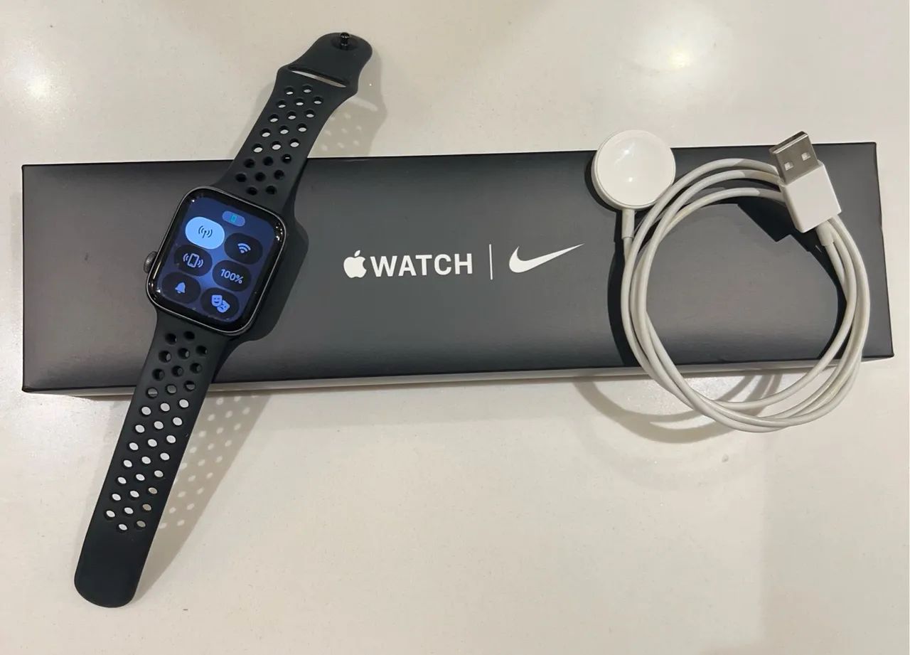 Apple Watch SE 44mm Nike (GPS + Cellular) - Foto 6