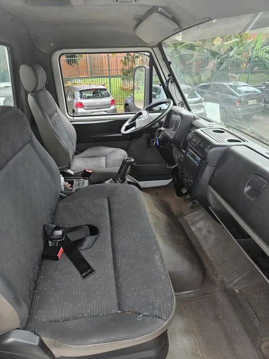 Caminhão Baú Volkswagen Delivery 10:160 - Foto 4