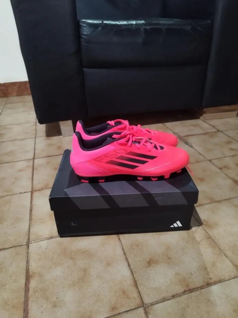 Chuteira adidas f50 club