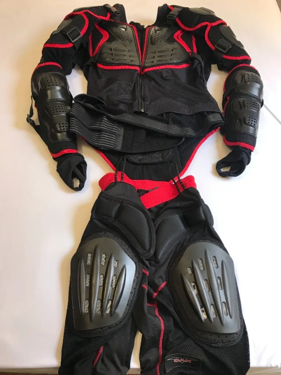 Cojunto de proteção para motociclista - Foto 3