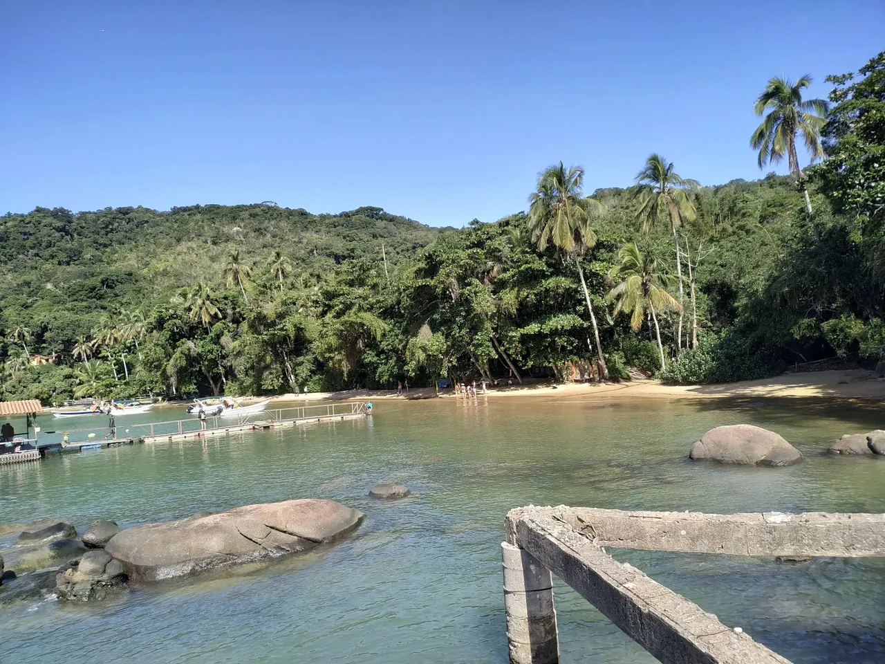 Imóvel para venda possui 68250 metros quadrados com 1 quarto em Ilha Grande - Angra dos Re