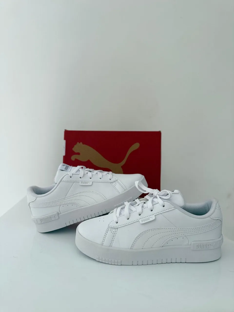 Tênis Puma Jada NOVO