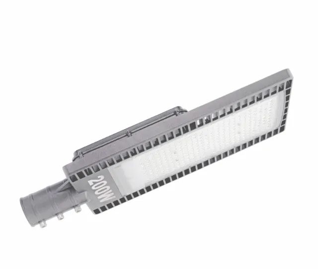 LUM. PUBLICA LED GL421 200W 5000K AUTOVOLT