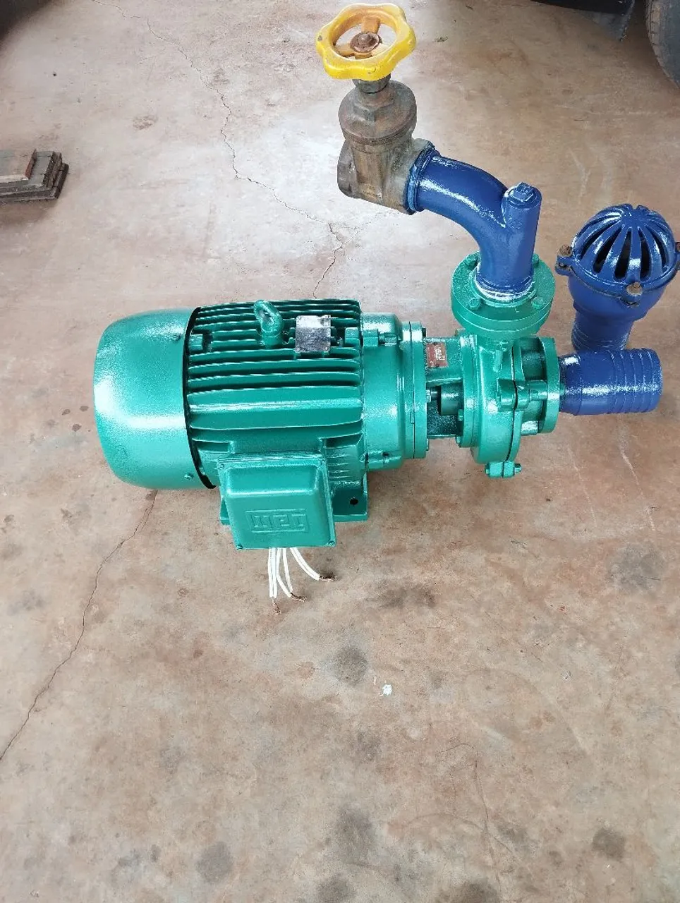 Motobomba com motor de 20 CV, bomba mono estágio RL 20
