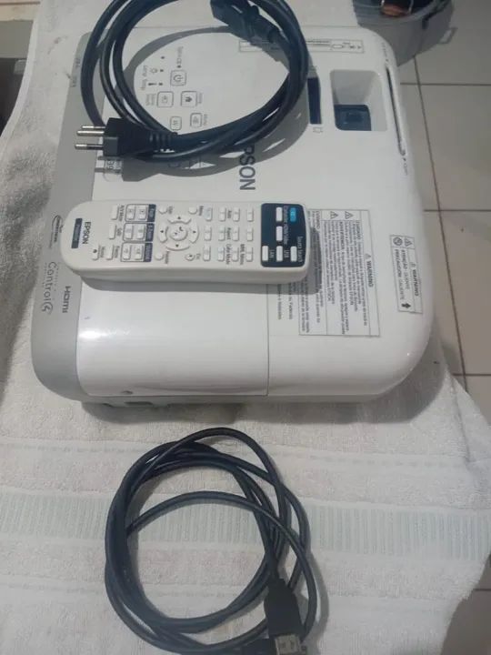 Data Show super conservado