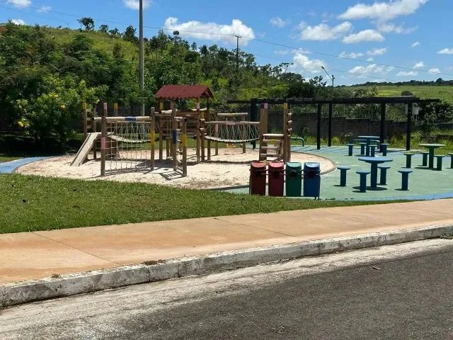 Ágio de Terreno Alto Padrão! Maravilhoso em condomínio regularizado - Jardim de Versallies - Foto 2
