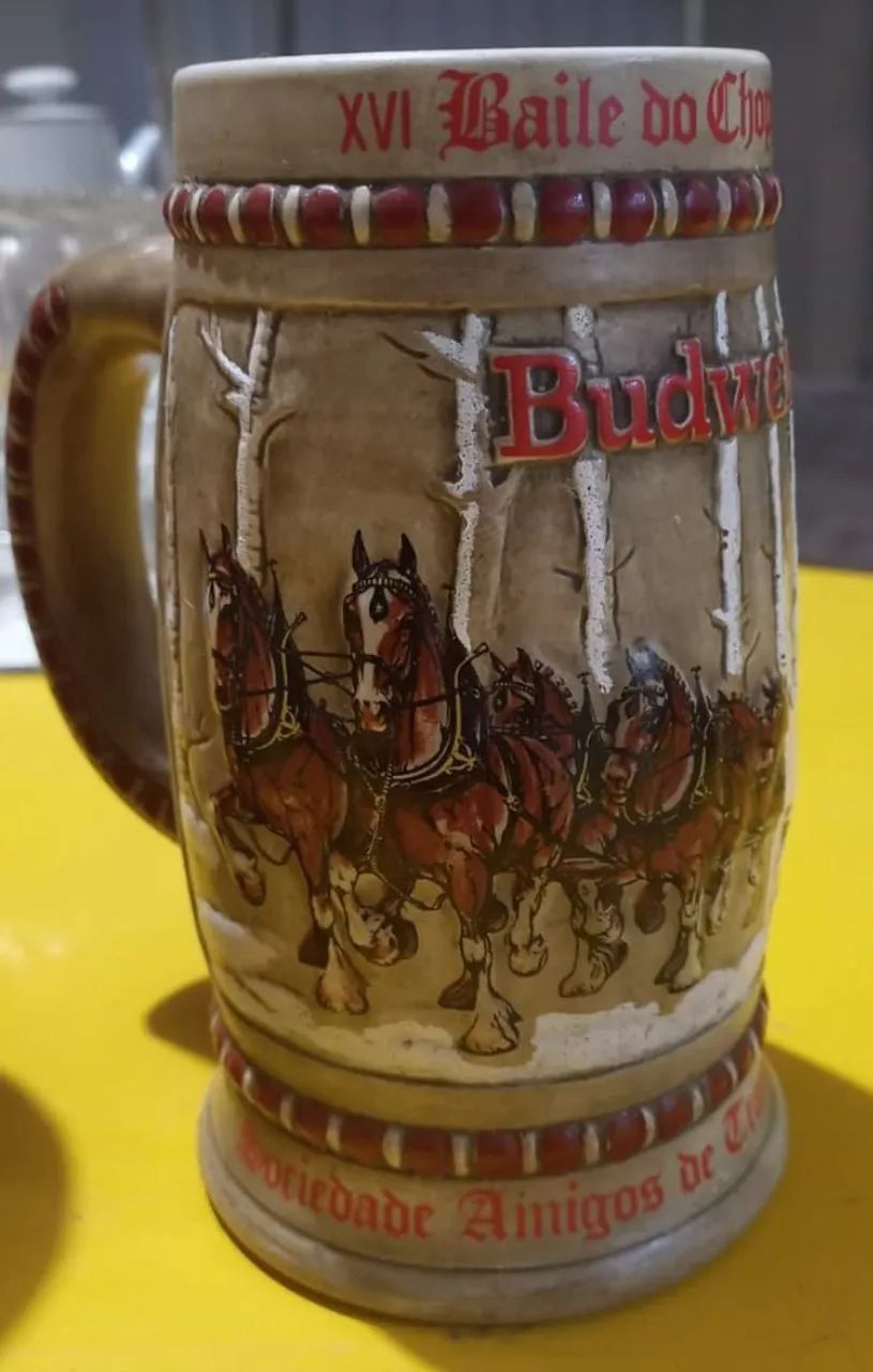 Caneca Antiga Budweiser Clydesdales Edição Limitada XVI Baile Chopp