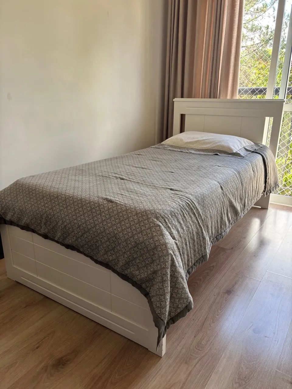 Cama de solteiro branca  - Foto 2