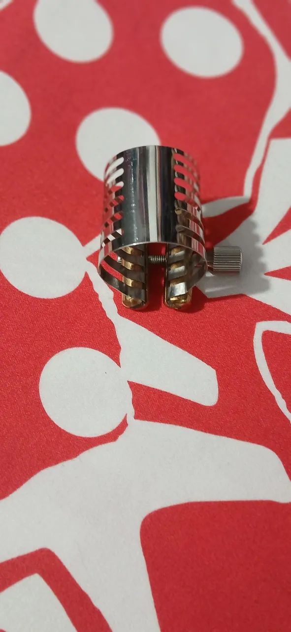 Abraçadeira boquilha de massa sax tenor nova  - Foto 2