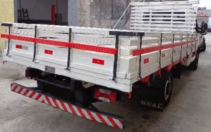 Iveco Daily 35s14 2017  Carroceria - Foto 4
