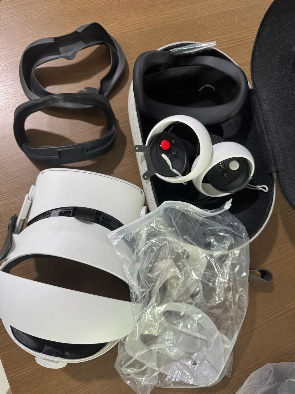 Oculus meta quest 2 + acessórios  - Foto 4