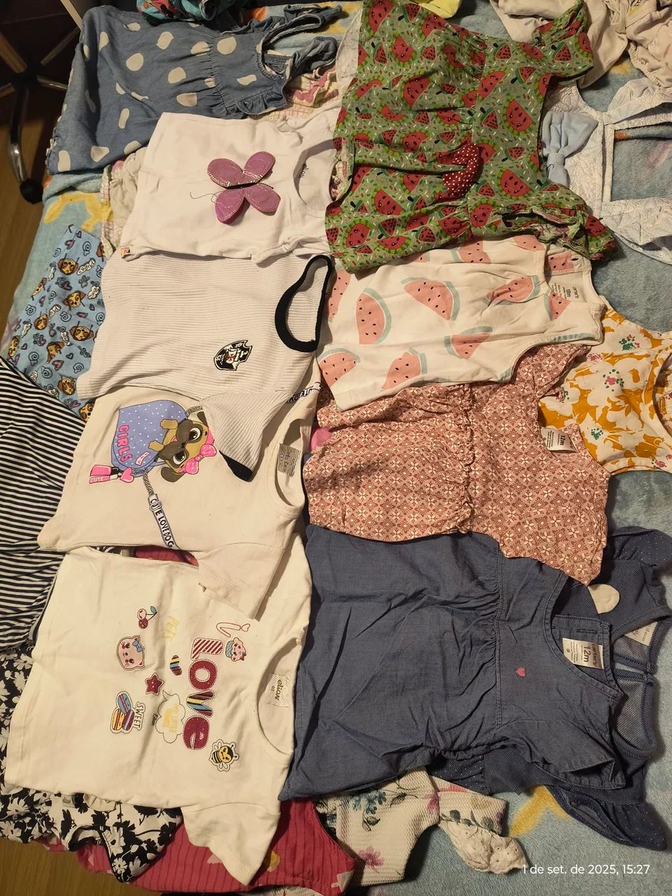 Lote de roupas e calçados infantis 18 a 24 meses  - Foto 3