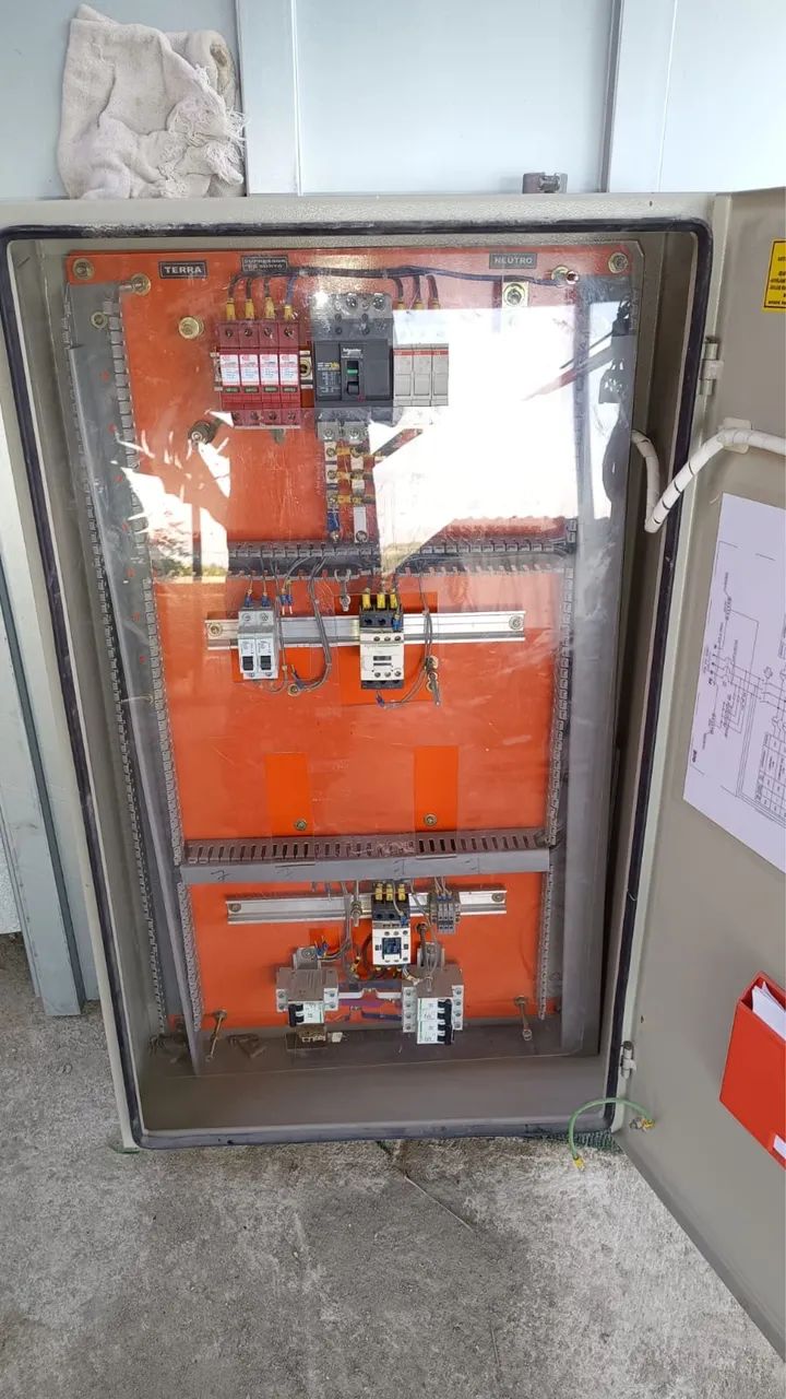 Quadro de disjuntores  - Foto 3