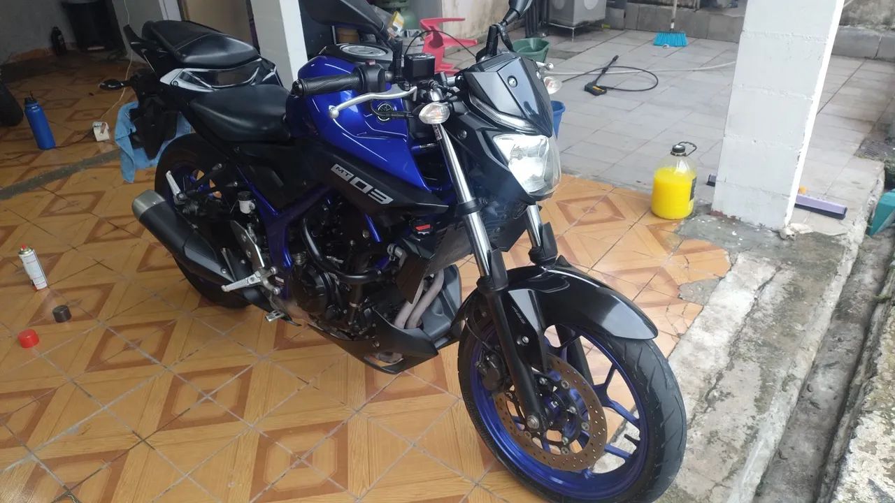 Yamaha MT 03  - Foto 5