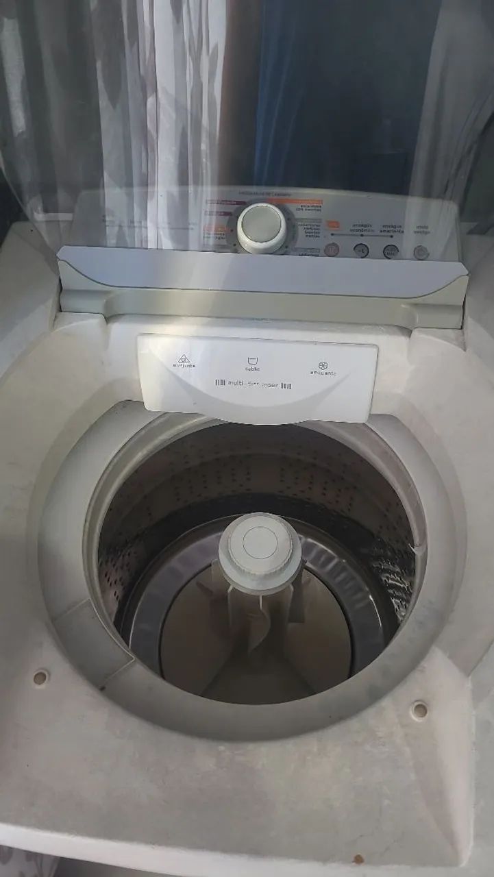 MÁQUINA DE LAVAR ROUPAS BRASTEMP 