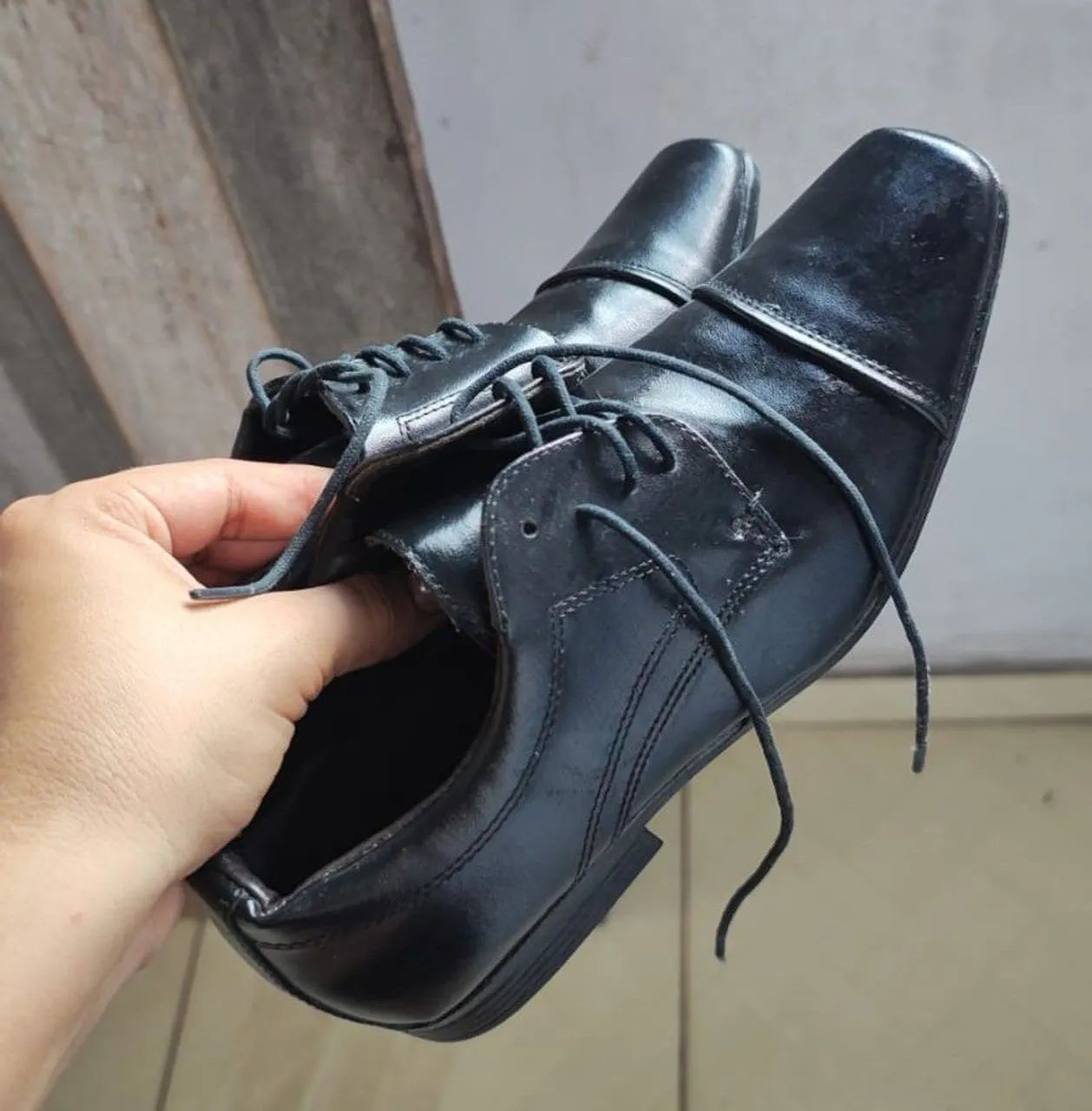 Vendo sapato social preto.