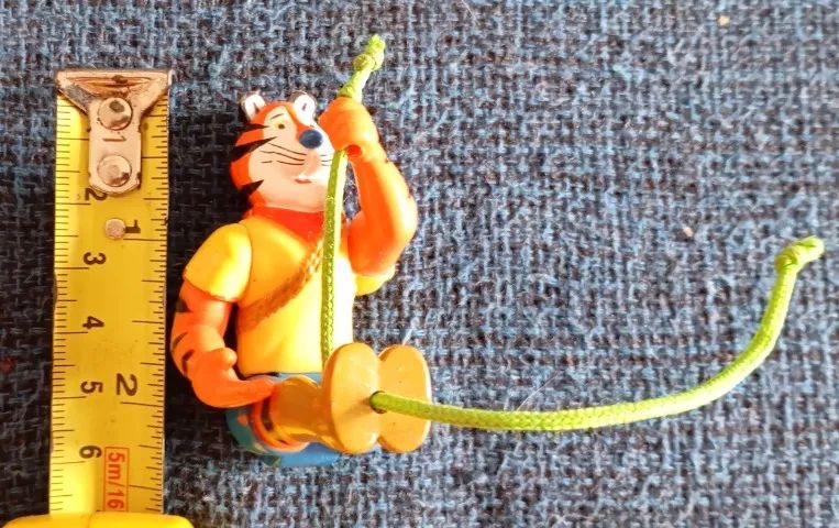 Miniatura Tony Tigre Sucrilhos Kellogg's Alpinista