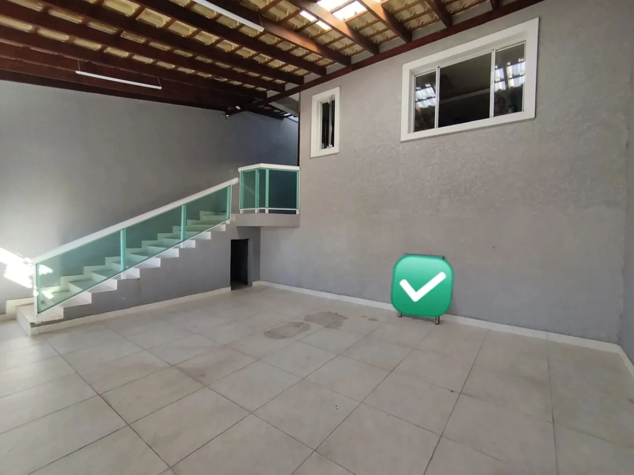 Sobrado para locação com 3 quartos, ar condicionado - Portal dos Ipês - Cajamar - SP