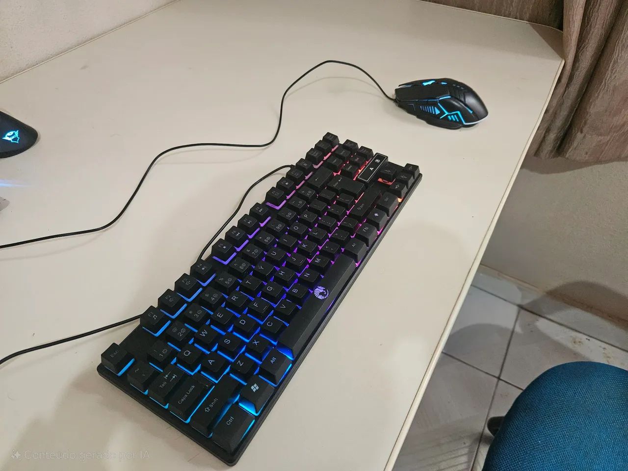 KIT Teclado e mouse Gamer - Como Novo - Foto 3