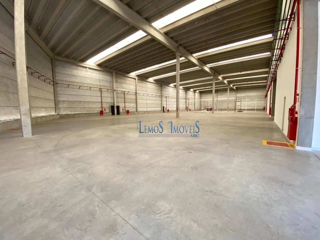 Galpão para alugar, 1755 m² por R$ 67.700,00/mês - Casa Grande - Diadema/SP - Foto 2