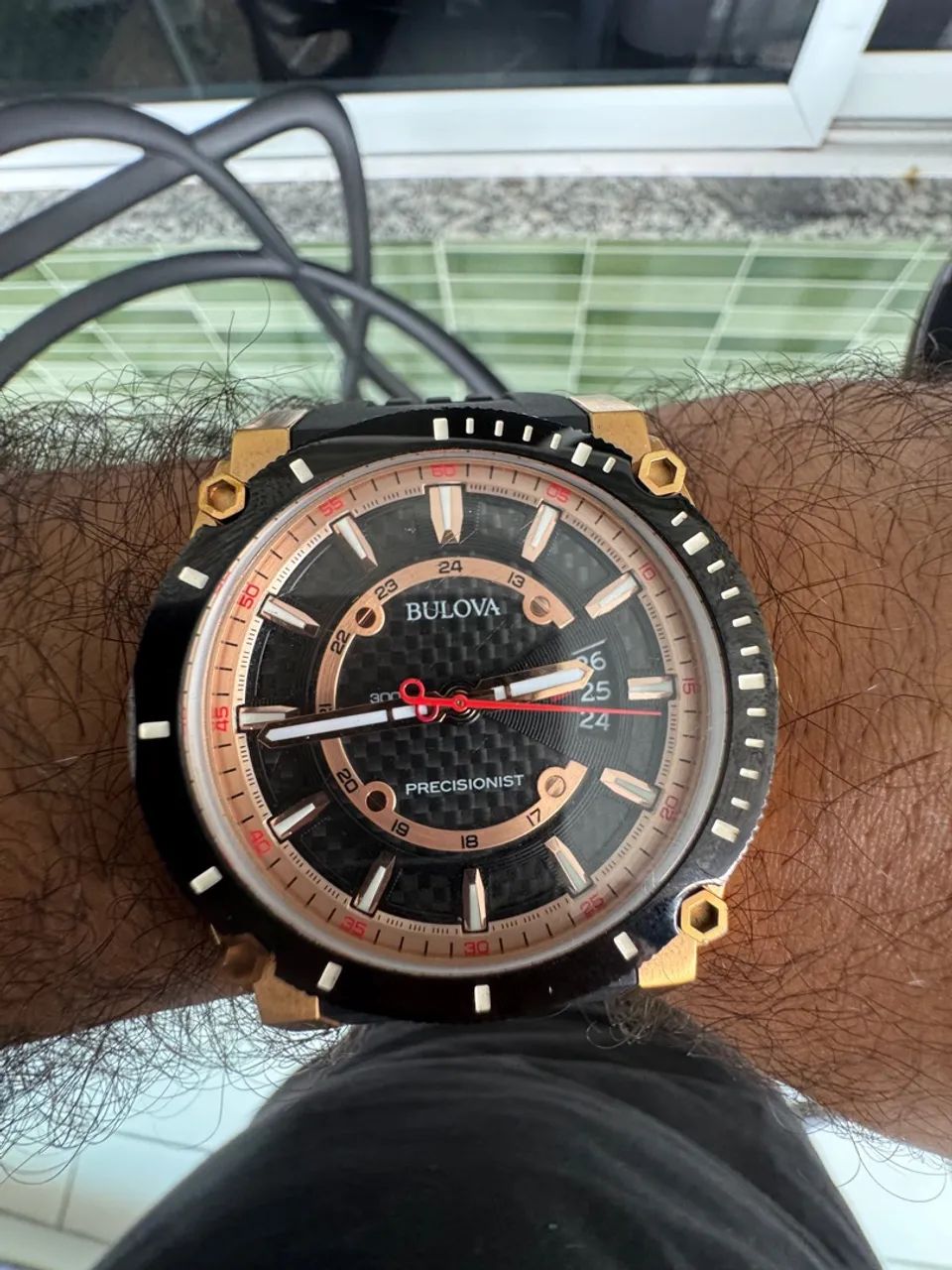 Bulova Precisionist 98B152v - RETIRANDO HOJE SAI 1.000,00
