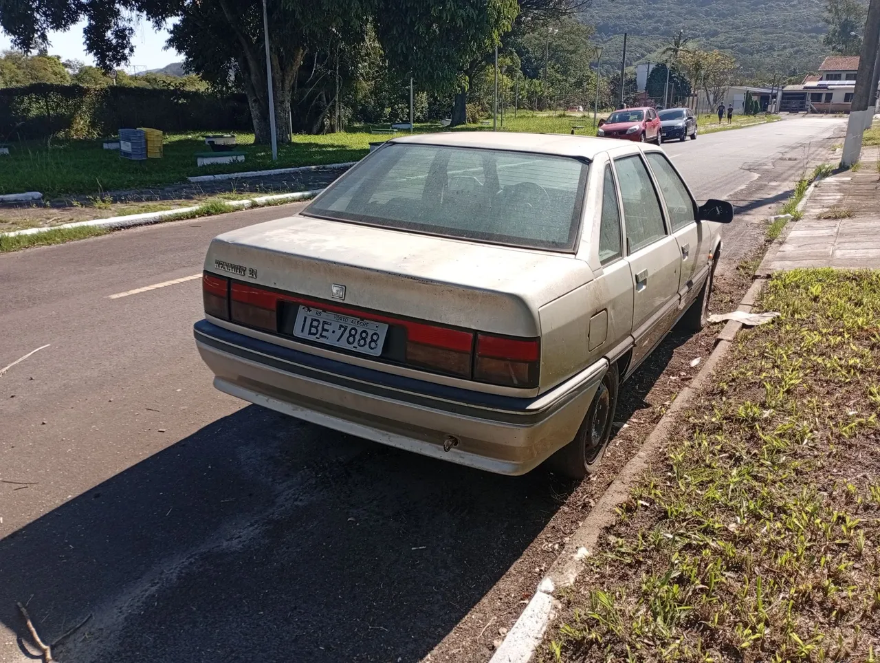 Renault 21 2.2 93 (em peças ou inteiro)