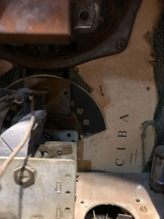 Rádio Valvulado Capelinha Philco Ano 1930 - Foto 5
