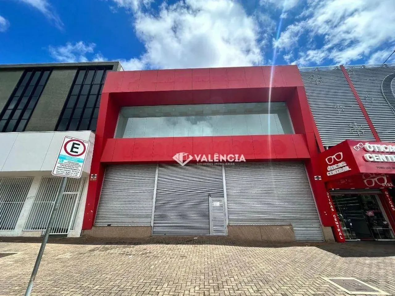 Sala Térrea para alugar na Av. Brasil, com 1371 m² - Centro - Cascavel/PR
