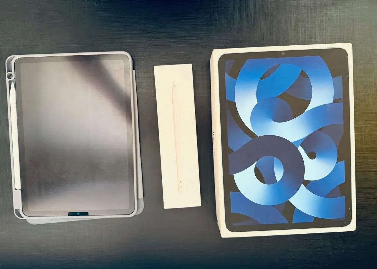 iPad Air 5 geração / 64G + Apple Pencil 2 geração + capa