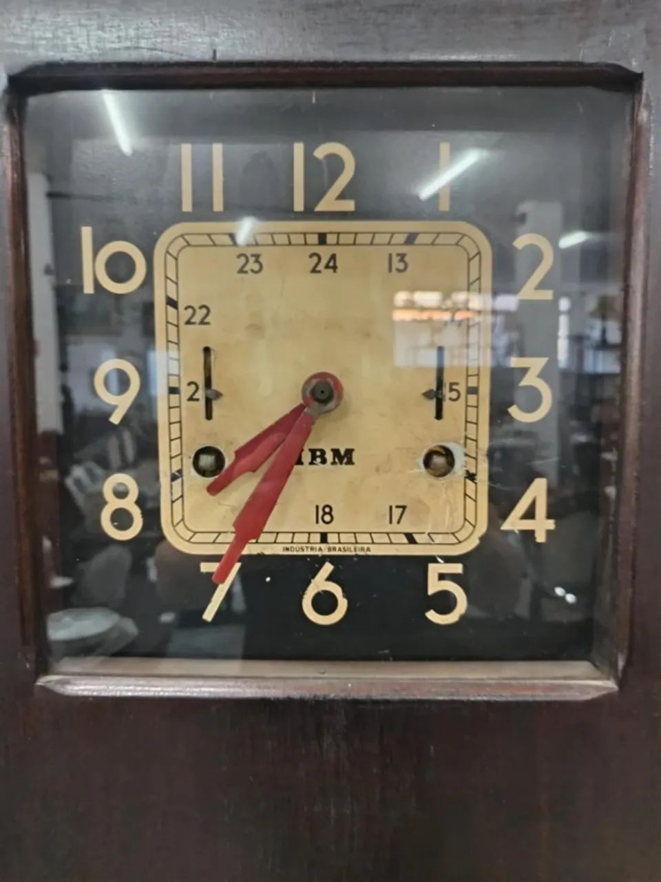 Raro Relógio de Ponto IBM em Madeira muito Antigo - Foto 4