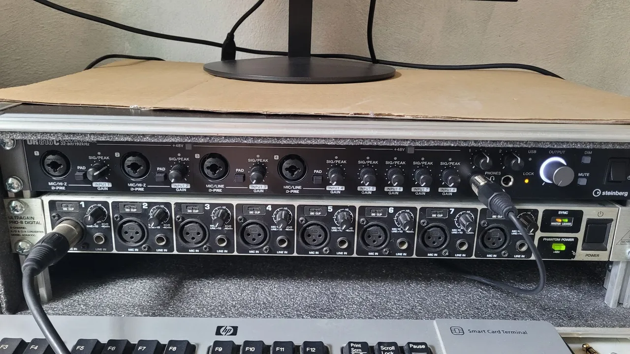 Interface Stainberg UR816+Ada Beringher+Case Rack