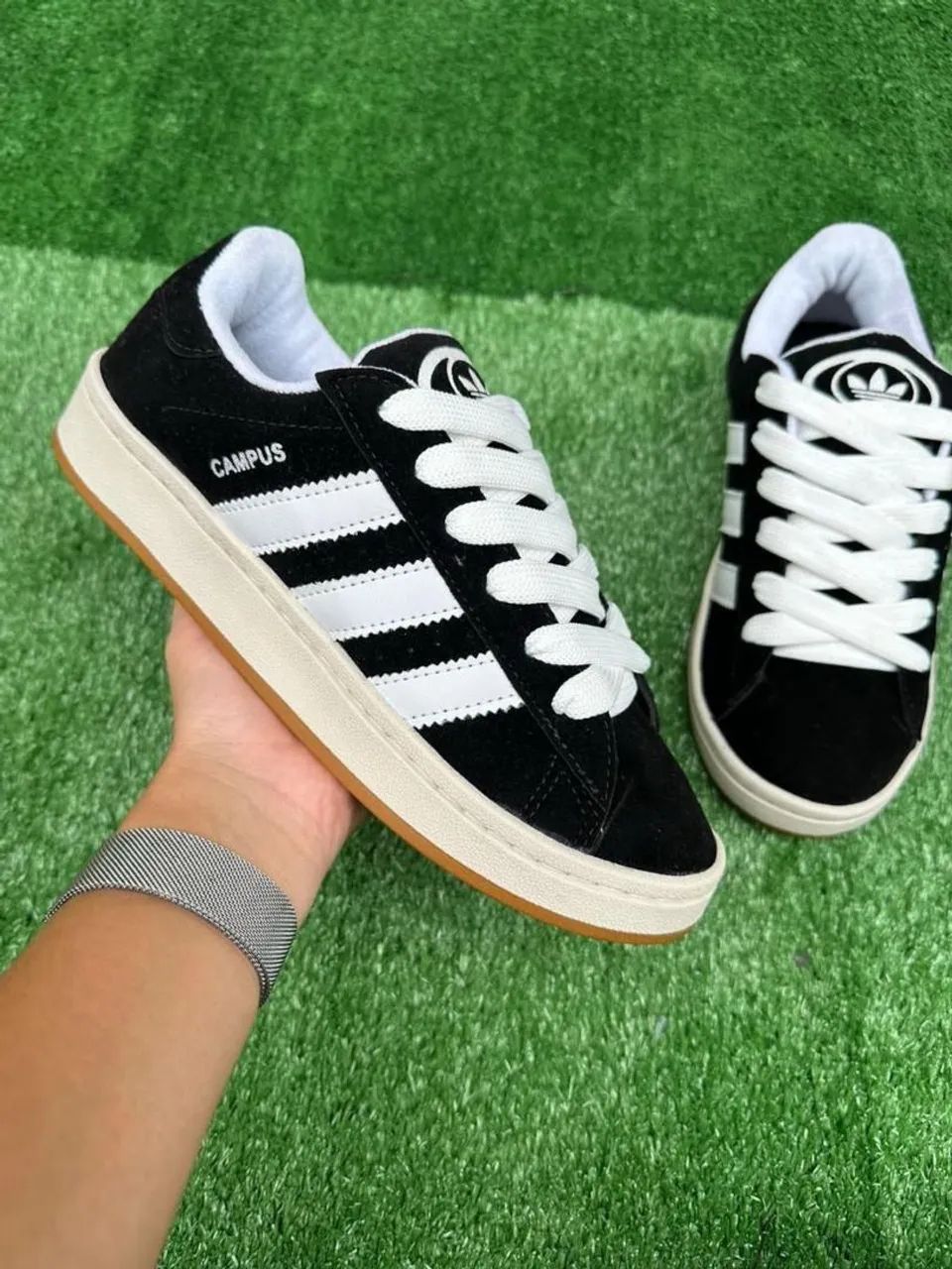 Tenis Adidas campus preto bege