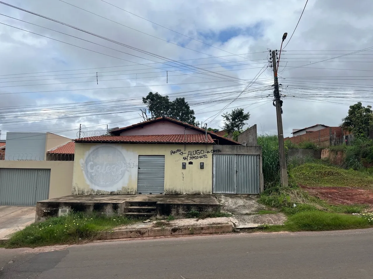 Alugo Ponto Comercial - Zona Leste (Bairro Novo Uruguai)